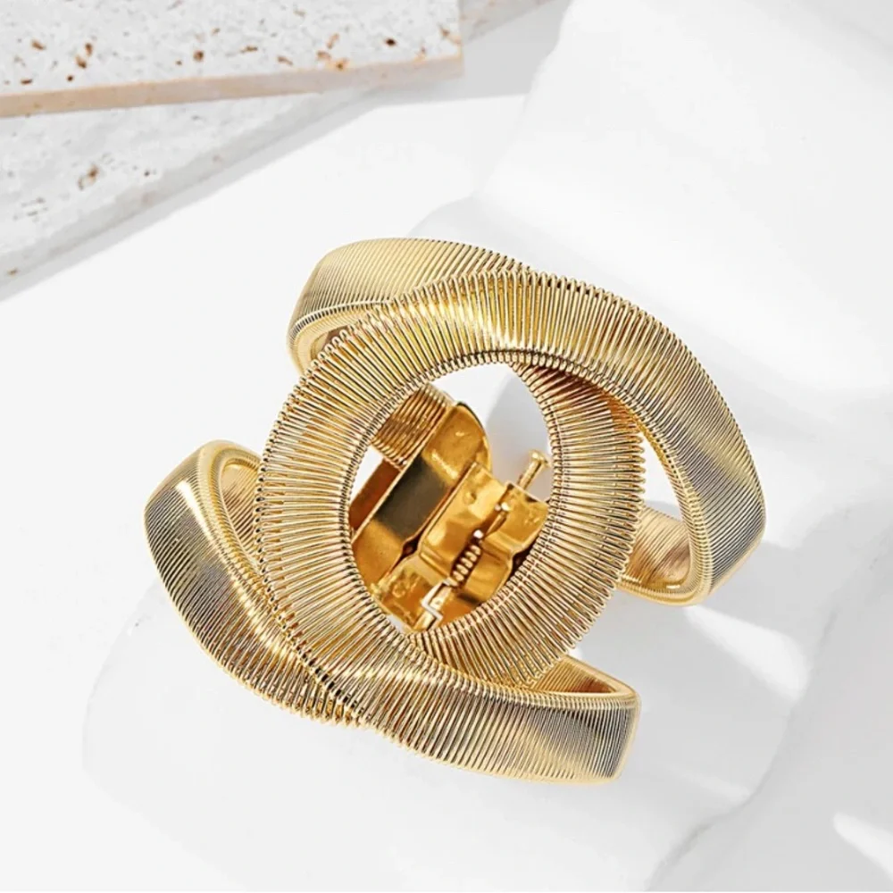 Fashion Designer Jewelry Elegent Alloy Wide Spring Cuff Bracelet Bangles - Picture 2 of 7